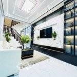 Siêu hiếm trong phân khúc - ôtô đỗ cổng - phải thật nhanh -nhà đẹp full nội thất -sát hồ điều hoà
