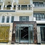 Bán nhà đường 11, p.trường thọ, thủ đức - nằm trong khu dân cư cao cấp centerhome riverside