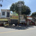 Nhà mặt tiền buôn bán tấp lập đường hai bà trưng dĩ an, giá rẻ 6.5ty (gấp) tiếp người thiện chí.