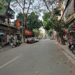 Bán nhà dịch vọng, cầu giấy, 80m2, mt 7,5m - 16,8 tỷ - dân xây, thoáng sáng, dân trí cao, ô tô gần