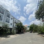 Bán nhà thu nhập 100tr/tháng vị trí vàng sát nhà hàng ven sông, thủ đức shr