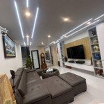 Tuyệt tác - định công - hoàng mai - kinh doanh - 6 tầng thang máy - ô tô đỗ cổng - giá chỉ 15.9 tỷ