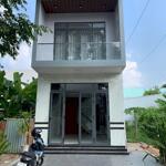 Cho thuê nhà lầu trục chính kdc nam cần thơ 10 triệu