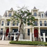 Chính chủ cần bán biệt thự kita ciputra 320m2 thang máy mặt đường 21m view công viên 4 nổi 1 hầm