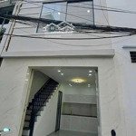 Bán nhà nhỏ giá rẻ (1ty2) ngay trung tâm tp nha trang, đi tắm biển 5phút, cho người thu nhập thấp.
