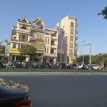 Bán đất tặng căn nhà 4 tầng đang cho thuê làm spa