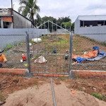 Lô đất đầu tư 90m2, giá ngộp 1,24 tỷ, gần khu biệt thự sài gòn, tăng nhớn phú a, quận 9, hcm shr
