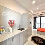 Căn hộ studio ban công 30m2 cộng hoà tân bình