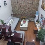 Nhà dân xây -mặt đường làng cổ-oto thông bàn cờ - kinh doanh sầm uấtdiện tích lớn - giá bình dân