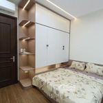 Bán nhà riêng xuân thủy, 45m2, 5 tầng, siêu hiếm, trung tâm quận, ngách thông, giá chỉ nhỉnh 8 tỷ
