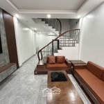 Bán nhà phường ngọc lâm,lb gần ngay cầu chương dương mới tinh- 4 phòng ngủ -full nội thất chỉ 6tỷ2