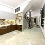 5.68 tỷ, dt sổ 32.5m2 / 38m2 tầng 2, 4 ngủ, 300m ra trường lê lợi, ngã 5 hà trì, bà triệu, hà đông