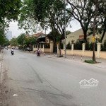 Mảnh đất sa đôi - 114m - tặng nhà - mt 5m - ngõ ô tô tránh - sổ phân lô a4 - giá 15.8 tỷ
