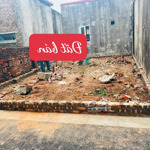 Cc bán lô đất đẹp 43 m thôn đồng nhân xã hải bối đa-hn ô tô đỗ cửa trường chợ ngay đầu ngõ