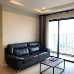 Chính chủ bán căn 68m2. tầng trung. full nội thất. 2pn-2vs. cửa đb ban công tn. có slot oto