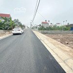 Hoa hậu tài chính thấp tại tân phong kiến thụy đường nhựa mới là nông thôn mới kiểu mẫu rất đẹp ..
