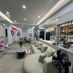 Em chính chủ bán căn 146m 3 phòng ngủ2vs căn góc toà a hồ gươm plaza hà đông full đồ