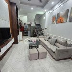 Cần Tiền Bán Gấp Nhà Giá Rẻ Nhân Chính Thanh Xuân Diện Tích 27M 5 Tầng Mặt Tiền 3.5M Full Tiện Ích