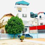 Bán nhà thạch bàn - bát khối 53.5m x4 tầng, ô tô đỗ cạnh nhà giá 5,25 tỷ.. lh 0965858116