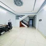 Mặt tiền kinh doanh kế chợ phú định, quận 8, 4x15m, giá nhỉnh 6 tỷ nhẹ