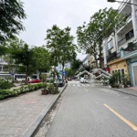 Bán biệt thự view đẹp tại đại mỗ, 16,3 tỷ, 90m2, 4pn, 4wc, 5 tầng