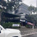 Siêu phẩm mặt tiền phố biển - 200m2, mặt tiền 10m - đang khai thác dòng tiền ổn định - giá 28.6 tỷ