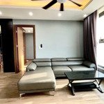 Cần cho thuê căn hộ 3 phòng ngủhud building nha trang