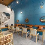 Cho thuê nhà mặt phố hàng thùng, q. hk - dt 70m2 x 5 tầng - mt 4m - nhà mới đẹp - có thang máy