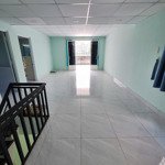 Chính chủ cần bán nhà 2 mặt hẻm hồ văn tư gần chợ thủ đức 77m2 đất trệt lầu giá 4,8ty