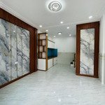 Giá: 1.179 Tỷ Cách Chợ Cầu 5Oom - Gần Galaxy Nguyễn Văn Quá - Em Dẫn Xem Nhà Trực Tiếp.