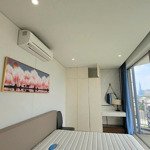 3 phòng ngủ rộng 160 m2 - nội thất siêu cao cấp - cho thuê chỉ 30 triệu / tháng