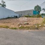 đất mặt tiền hẻm oto 5m chạy thẳng ra đường dt825 chỉ 50m, diện tích 100m2 giá ưu đãi chỉ 900tr.