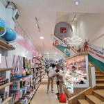 Bán nhà mặt tiền đường lê văn sỹ - quận 3 , dt 100m2 trệt 3 lầu sân thượng . lh 0774741248