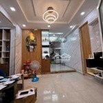Nhà mới đẹp ngay phan tây hồ- diện tích 36 m2- 2 tầng- 2 phòng ngủ & 2 wc- gần mặt tiền- giá 5.1 tỉ
