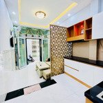 Bán nhà quận 10 4 tầng sân thượng 2 pn gần bv bình dân chỉ 5 tỷ x thương lượng
