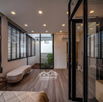 Bán nhà góc 2 mt đường số thảo điền q2. dt: 110m2, giá: 28 tỷ