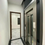 Bán nhà phân lô phố trần quốc hoàn, cầu giấy dt44m x 5 tầng x 4mmt, giá 17,5 tỷ, ô tô kinh doanh.