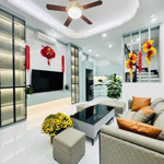 Bán nhà trần đại nghĩa 42m2 lô góc - kinh doanh - ô tô đỗ cửa - full nội thất - giá 9,35 tỷ