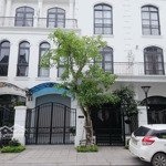 Cho thuê nguyên căn khu paris vinhomes imperial hải phòng 4pn full nội thất 30 tr/tháng