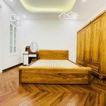 Bán nhà nguyễn đình chiểu q. hbt- lô góc- 3 bước ra cv thống nhất - 33m2 - 5 tầng - mt 5.7m. 8.7 tỷ