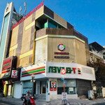 Hot nhất phú nhuận! góc 2mt ngay phan đăng lưu-10x20m-4 tầng- hdt 160 triệu=giá chỉ 34 tỷ