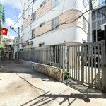 Chdv quận 3- sát bờ kè hoàng sa- 95m2 (6x16.8)m - 5 tầng - căn góc đẹp - 10 phòng - hđ khoán 32 tr