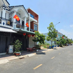 Nhà Hoàn Công Kdc Phú Hồng Thịnh 8