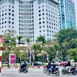 Lô góc - dân xây - mặt tiền rộng - ngõ to như phố - ô tô vào nhà - đào tấn - ba đình