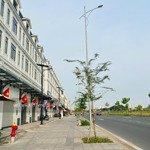 Shophouse song hành lakeview city dt 5x20m 4 tầng hoàn thiện có thang máy giá 25,5 tỷ lh 0902872670
