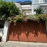 Chính Chủ Cần Bán Nhà Nguyễn Bỉnh Khiêm, Bến Nghé, Q1.Diện Tích:100M2(5X20M) - 3 Tầng Chỉ 35 Tỷ Tl