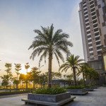 Bán căn góc 3pn/168m2 view sông hồng + cầu/ đã có sổ/ giá: 11.5 tỷ/ đồ nguyên bản cđt/ tầng đẹp