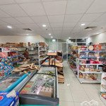 Bán nhanh căn shophouse tầng 1 hồ tùng mậu, cầu giấy đang cho thuê dòng tiền 3,6 tỷ/ năm giá 68 tỷ
