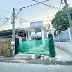 Nhà đẹp hiện đại mặt tiền kinh doanh thuộc kp13 phường hố nai (sát ranh tân hiệp). dt: 5x20m