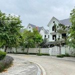 Bán biệt thự phạm văn đồng, phân lô cán bộ cao cấp bca: 180m2 4t mt 12m 45 tỷ (chỉ 250tr/m2)